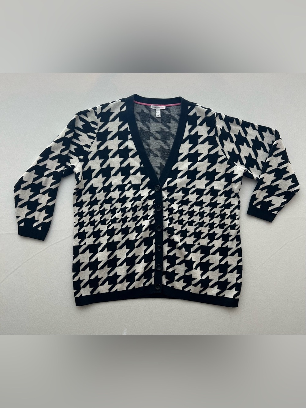 Isaac Mizrahi Live Women’s XLP Houndstooth Cardigan Black Ivory Preppy